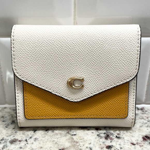 Coach Handbags - Coach Cream Color Block Tri-fold Wallet EUC